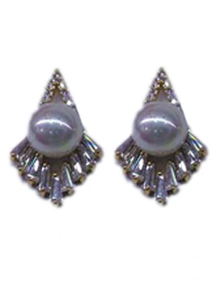 pearl-stud-earrings-134.webp